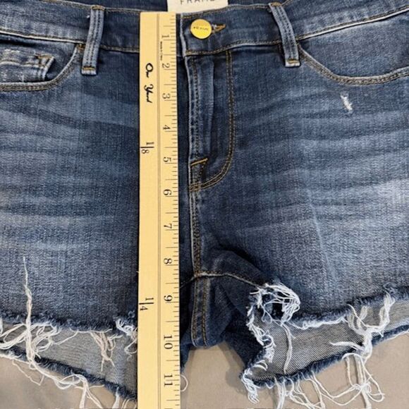 FRAME Le Cutoff Denim Shorts Azure Wash Jean Shorts Stretch Size 26 - Picture 6 of 11